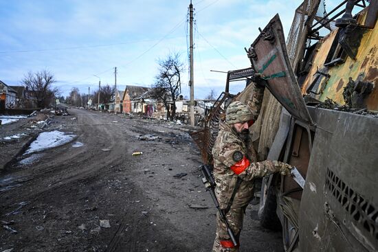 Военнослужащие отряда "Т" Добровольческого корпуса в Курской области