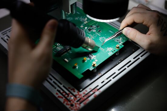 Разработка систем искусственного интеллекта для беспилотных транспортных средств