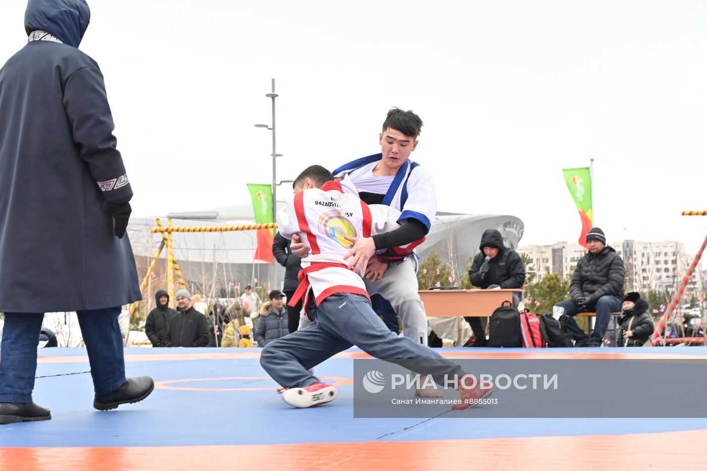 Празднование Навруза в Казахстане