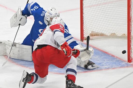 Хоккей. КХЛ. Матч "Динамо М" - "Локомотив"