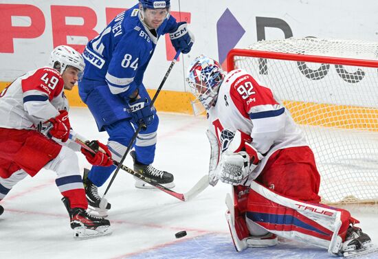 Хоккей. КХЛ. Матч "Динамо М" - "Локомотив"