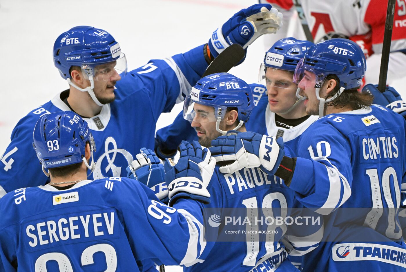 Хоккей. КХЛ. Матч "Динамо М" - "Локомотив"