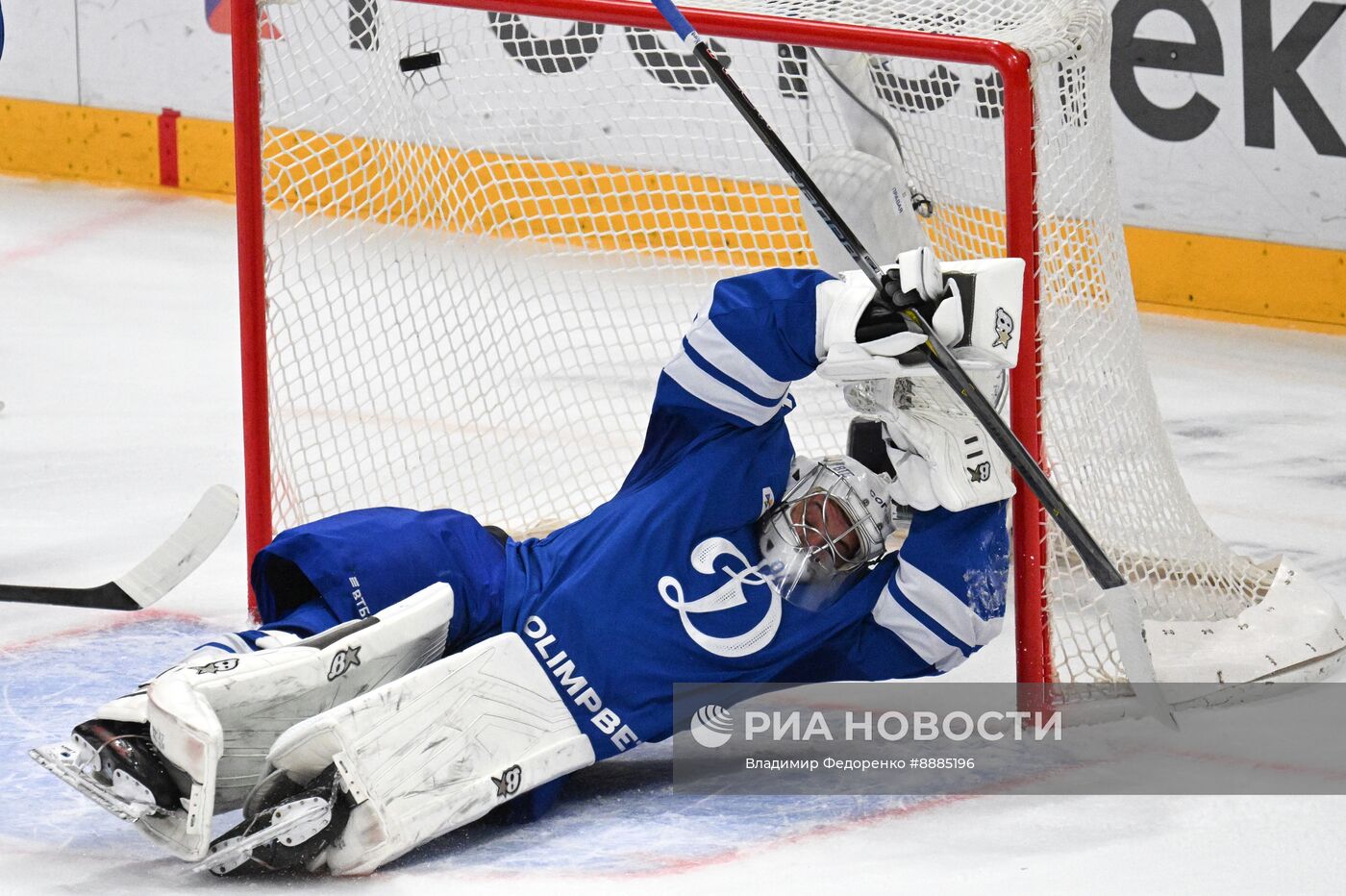 Хоккей. КХЛ. Матч "Динамо М" - "Локомотив"