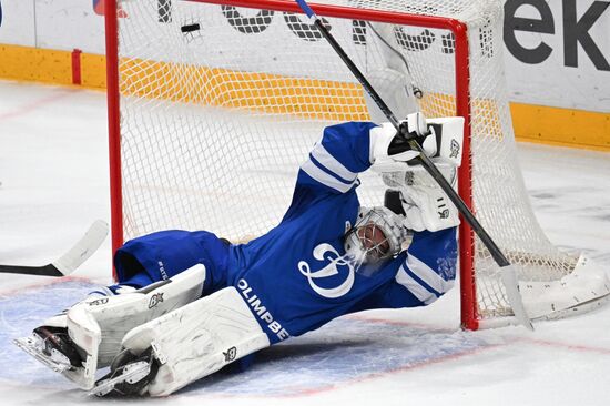 Хоккей. КХЛ. Матч "Динамо М" - "Локомотив"