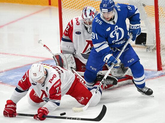 Хоккей. КХЛ. Матч "Динамо М" - "Локомотив"