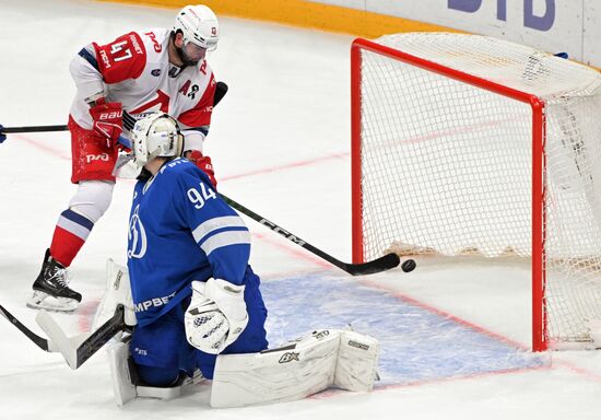 Хоккей. КХЛ. Матч "Динамо М" - "Локомотив"