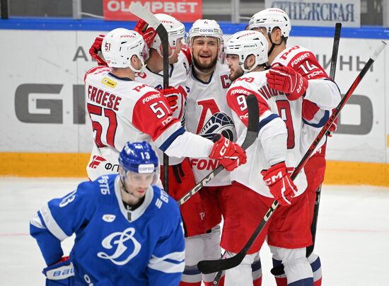 Хоккей. КХЛ. Матч "Динамо М" - "Локомотив"