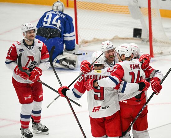 Хоккей. КХЛ. Матч "Динамо М" - "Локомотив"