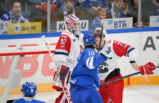 Хоккей. КХЛ. Матч "Динамо М" - "Локомотив"