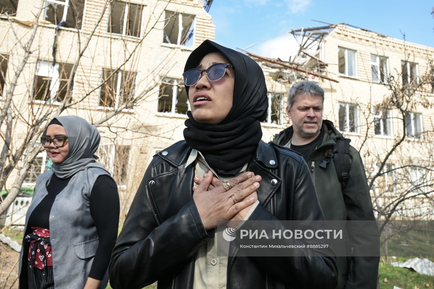 Иностранные журналисты посетили Запорожскую область и зафиксировали последствия обстрелов