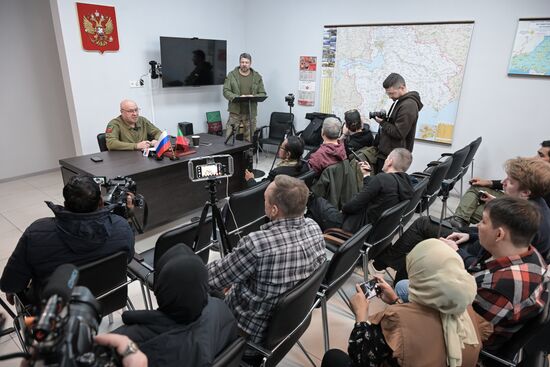 Иностранные журналисты посетили Запорожскую область и зафиксировали последствия обстрелов