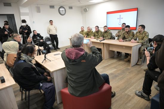 Иностранные журналисты посетили Запорожскую область и зафиксировали последствия обстрелов