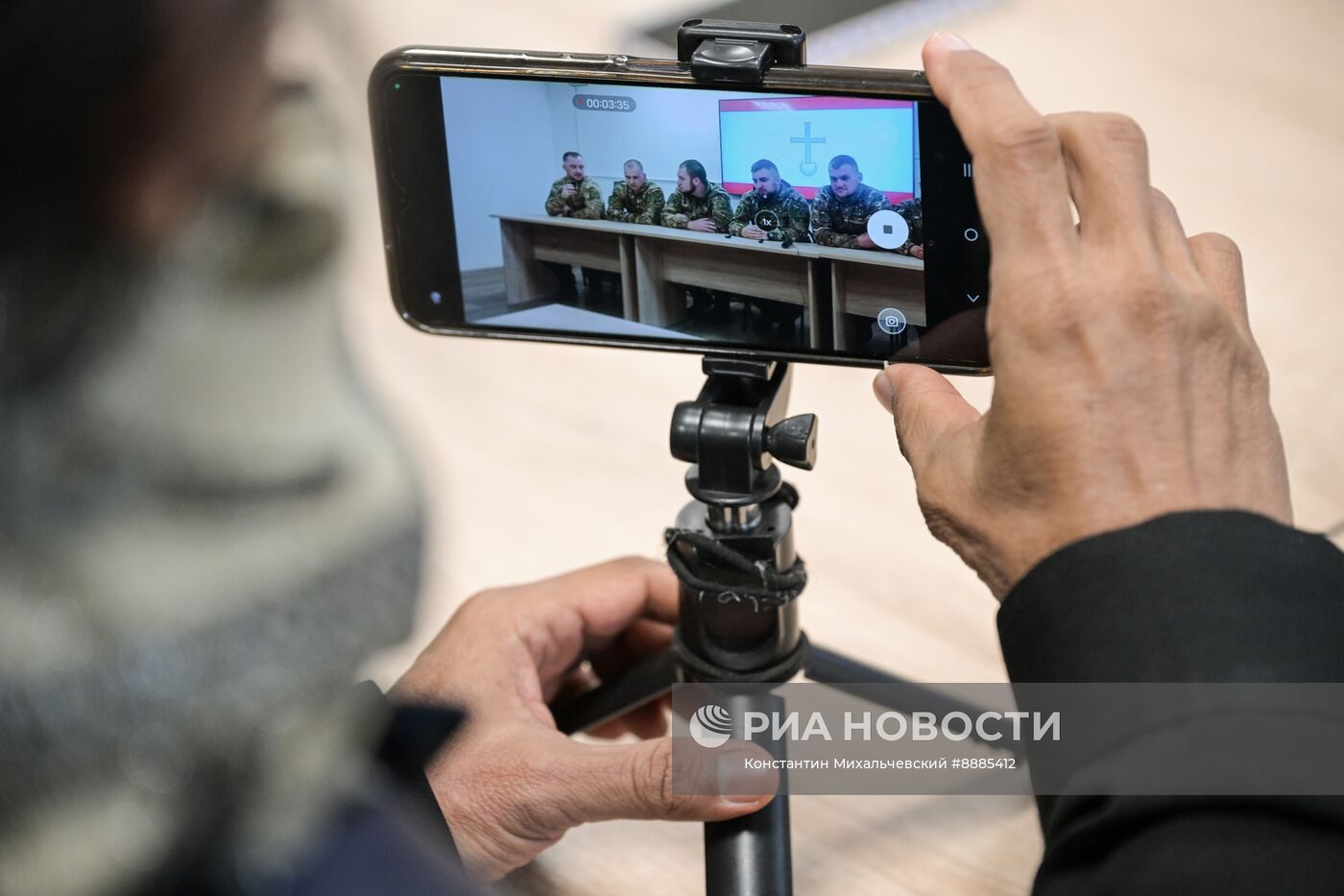 Иностранные журналисты посетили Запорожскую область и зафиксировали последствия обстрелов