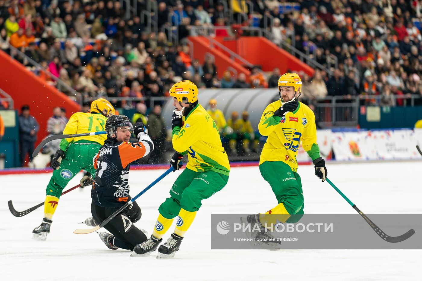 Финал чемпионата России по хоккею с мячом
