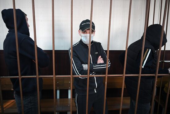 Заседание суда по делу о мошенничестве с квартирой Л. Долиной