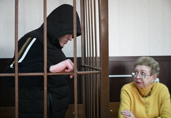 Заседание суда по делу о мошенничестве с квартирой Л. Долиной