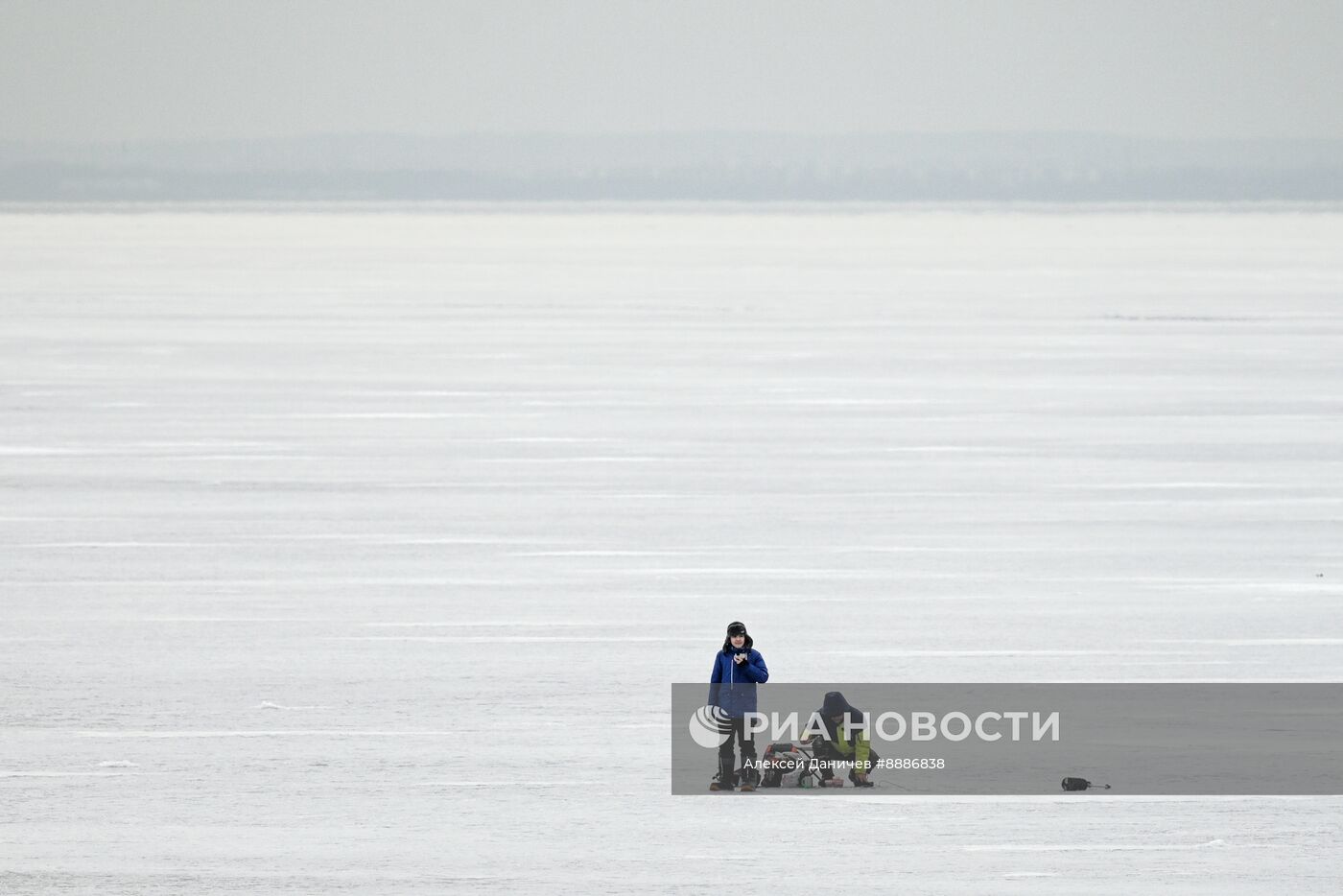 Рыбалка на льду Финского залива