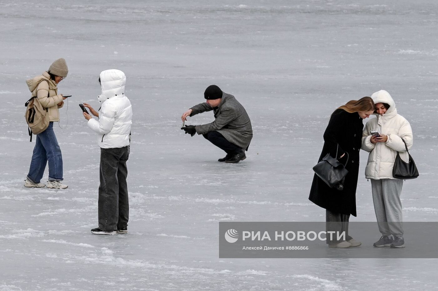 Прогулка по льду Финского залива