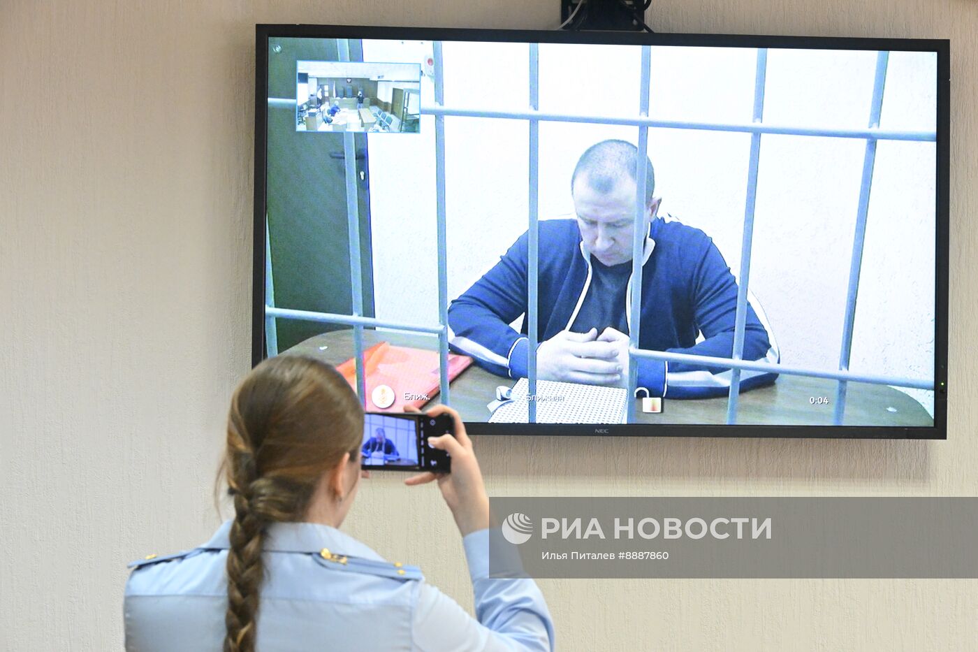 Рассмотрение жалобы на продление ареста бывшему мэру Сочи