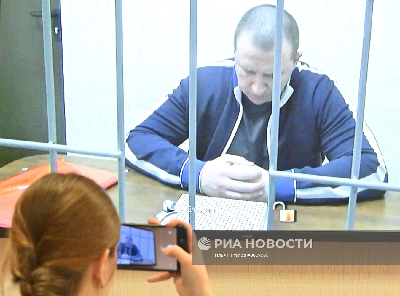 Рассмотрение жалобы на продление ареста бывшему мэру Сочи