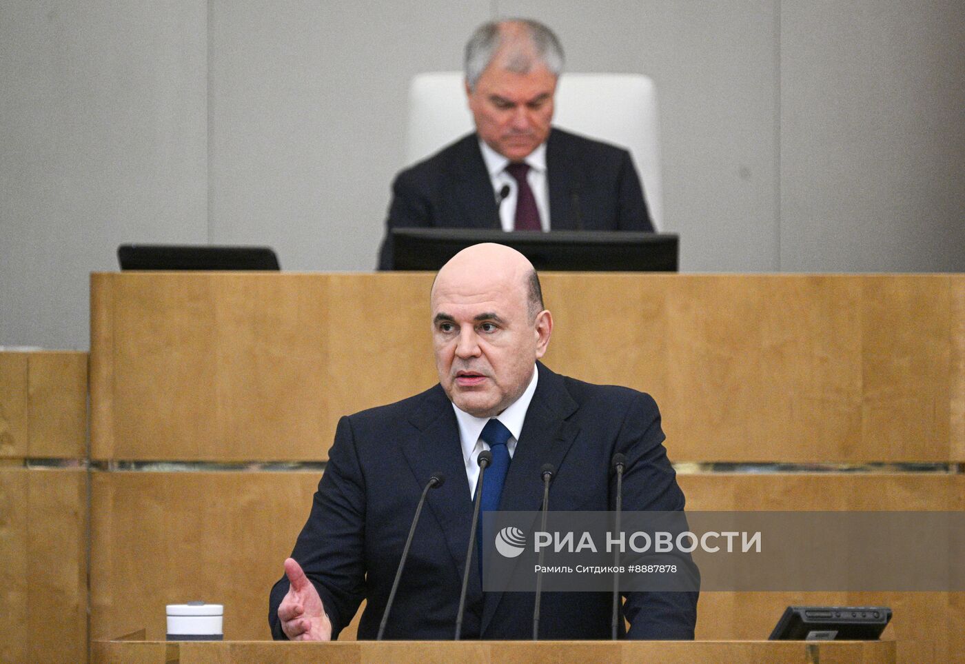 Премьер-министр Михаил Мишустин выступил с отчетом в Госдуме