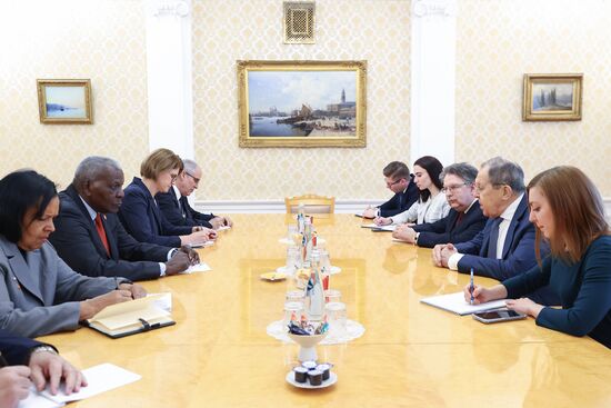 Встреча главы МИД РФ С. Лаврова и председателя  Национальной ассамблеи народной власти Кубы Эстебана Ласо Эрнандеса