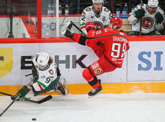 Хоккей. КХЛ. Матч "Автомобилист" - "Ак Барс"