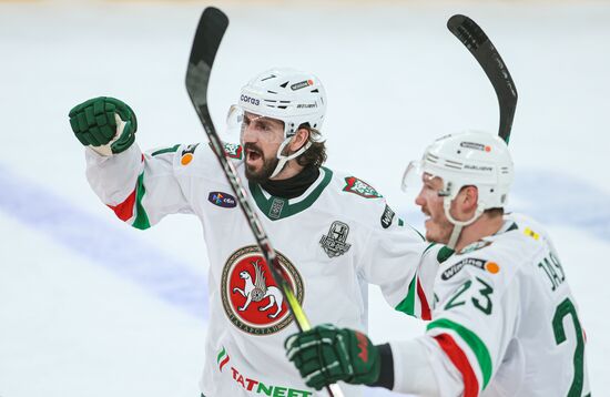 Хоккей. КХЛ. Матч "Автомобилист" - "Ак Барс"