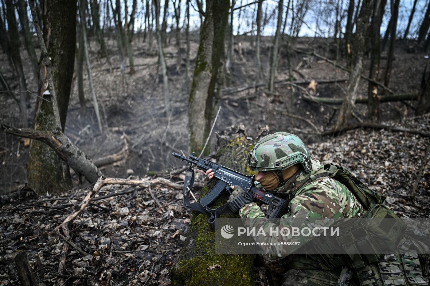 Отработка боевого слаживания подразделениями ВДВ в Курской области