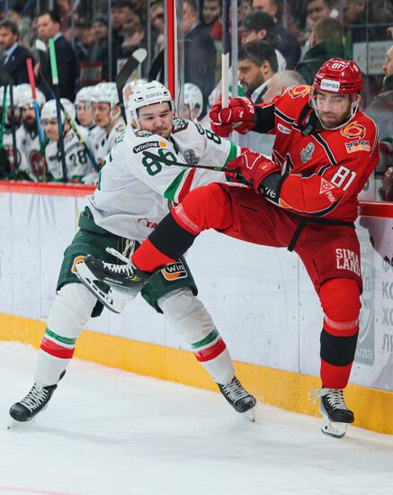 Хоккей. КХЛ. Матч "Автомобилист" - "Ак Барс"