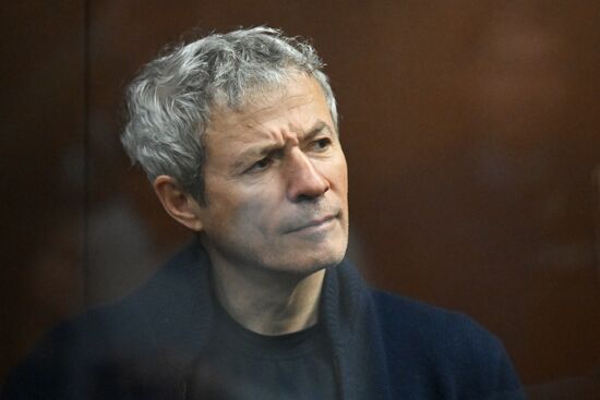 Избрание меры пресечения основателю "Русагро" по делу о мошенничестве