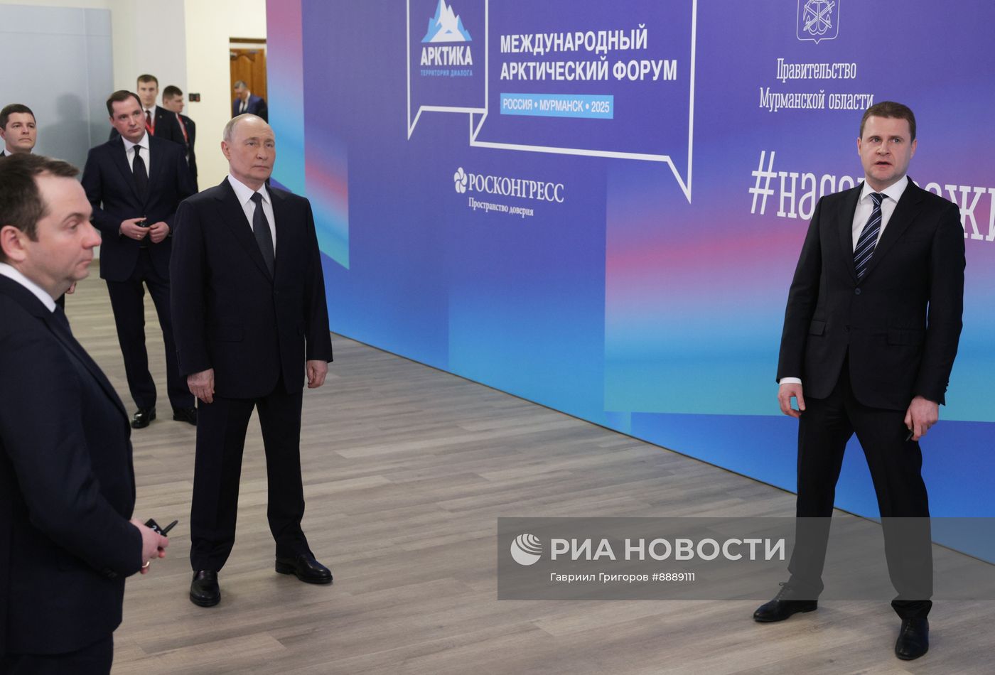 Рабочая поездка президента Владимира Путина в Мурманск