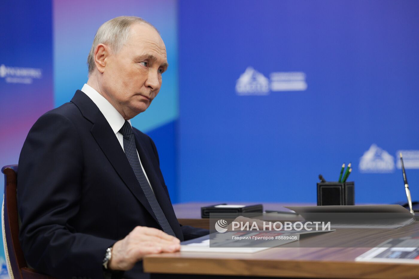 Рабочая поездка президента Владимира Путина в Мурманск