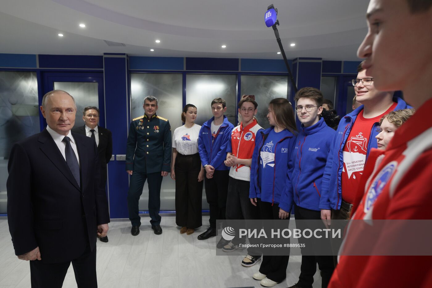 Рабочая поездка президента Владимира Путина в Мурманск