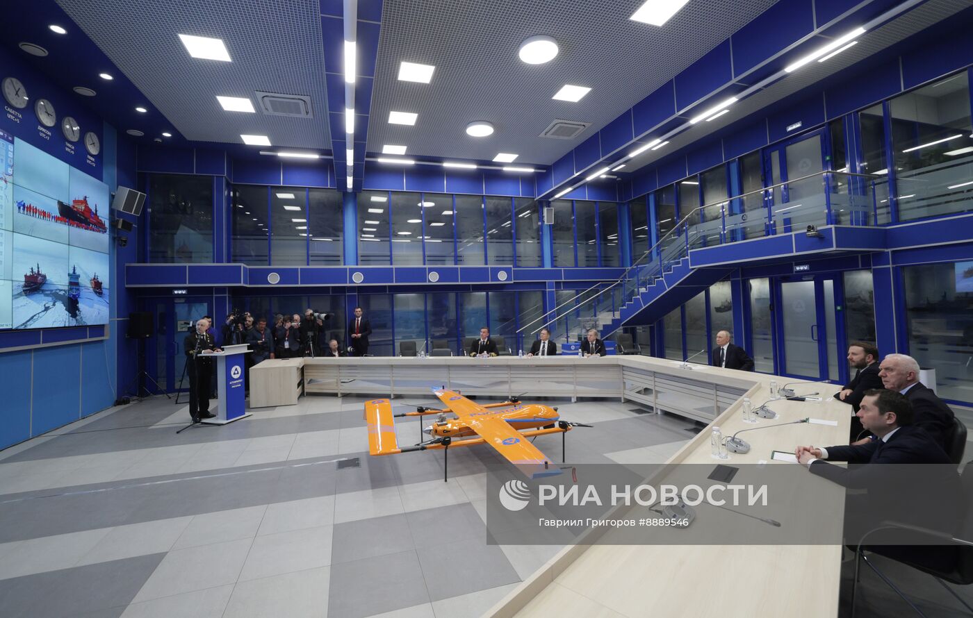 Рабочая поездка президента Владимира Путина в Мурманск