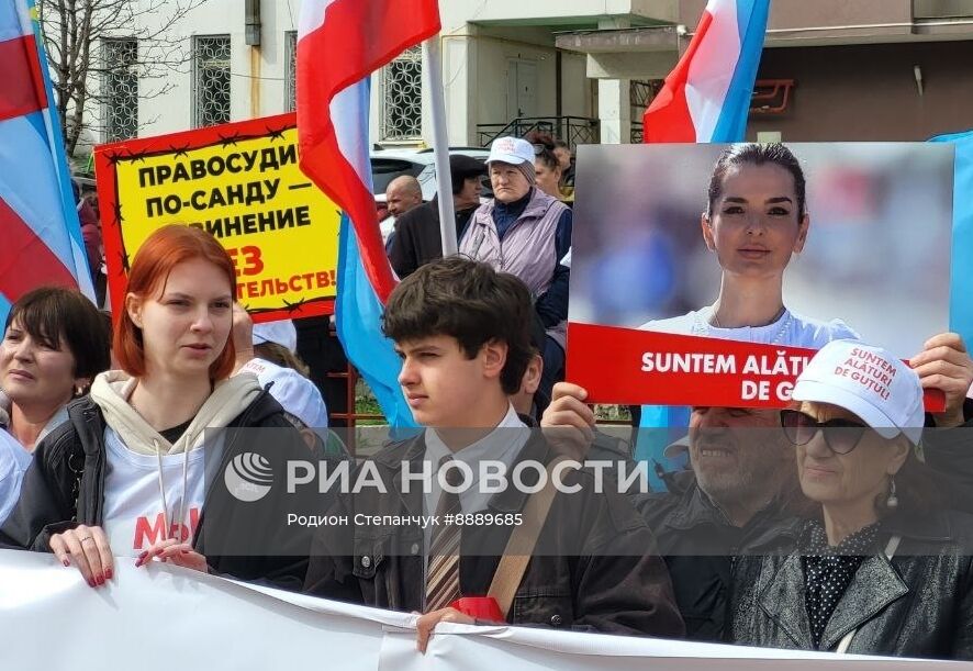 Судебное заседание по делу главы Гагаузии Е. Гуцул