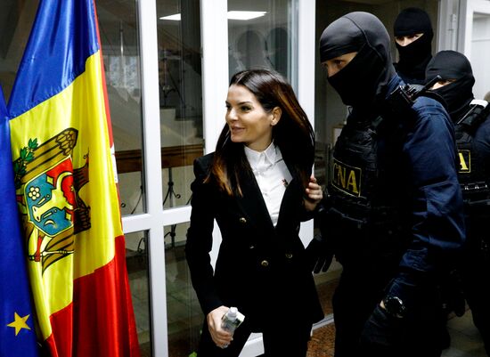 Судебное заседание по делу главы Гагаузии Е. Гуцул