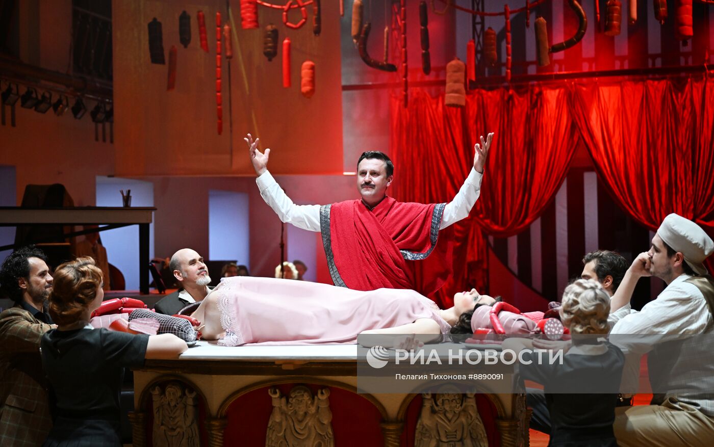 Спектакль "Зависть" в театре "Школа драматического искусства"