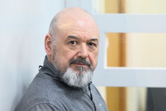 Суд по делу экс-начальника управления связи ВС РФ