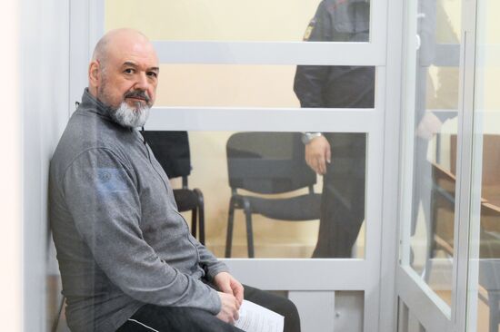 Суд по делу экс-начальника управления связи ВС РФ