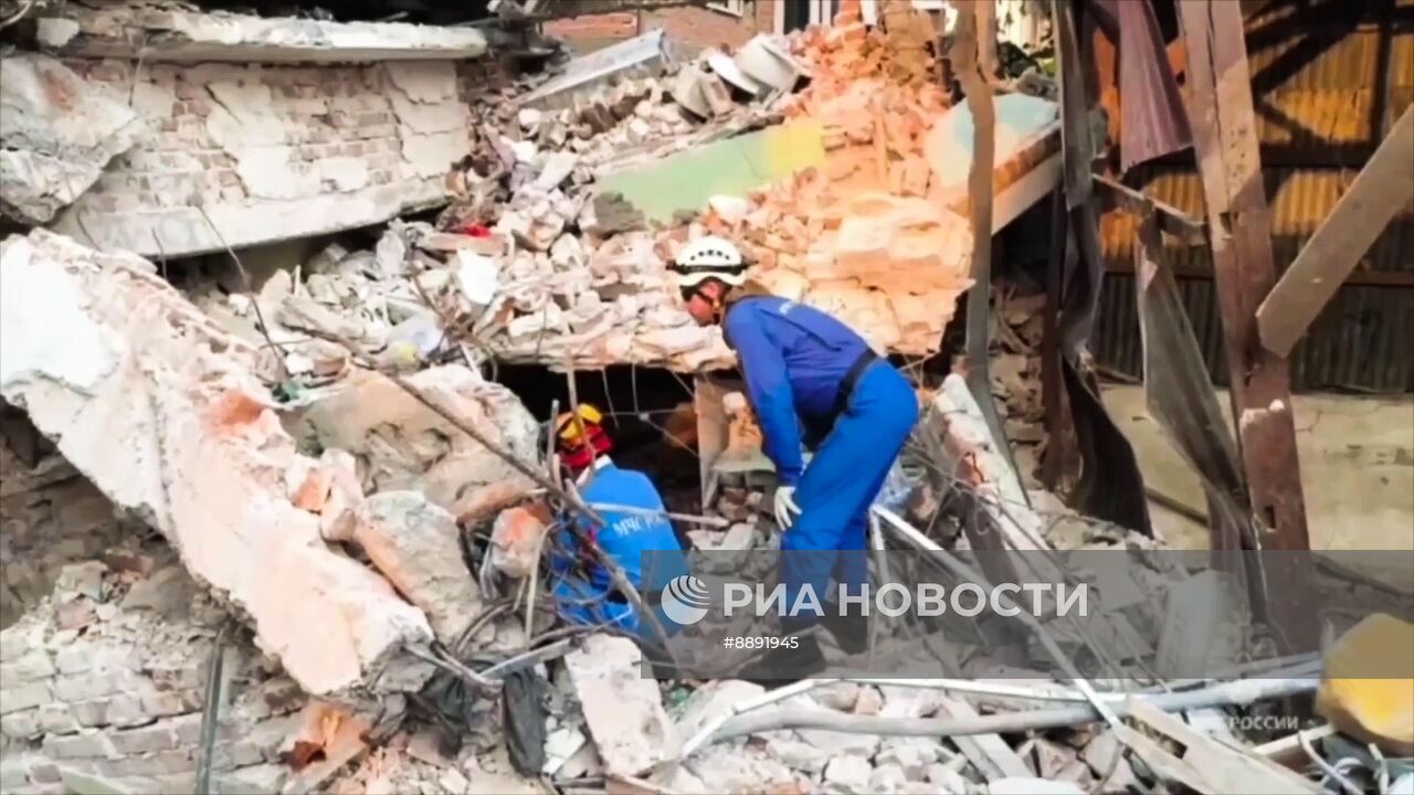 МЧС России ликвидируют последствия землетрясения в Мьянме