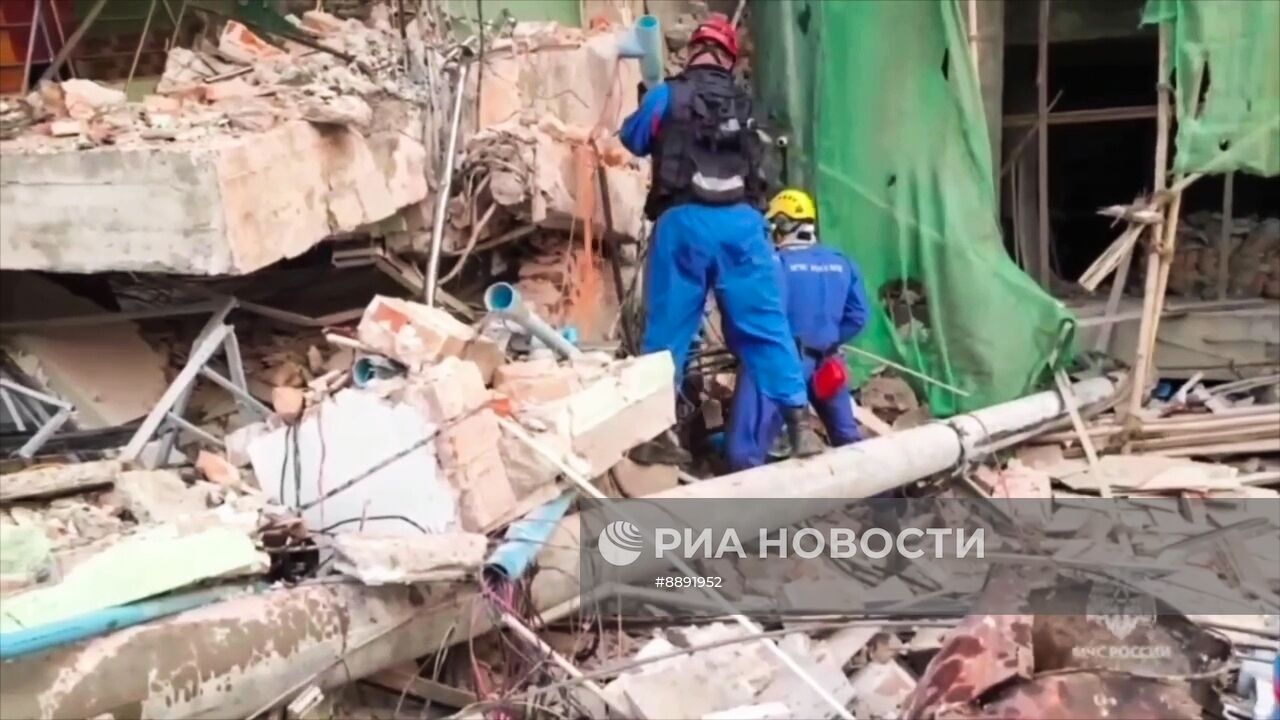 МЧС России ликвидируют последствия землетрясения в Мьянме