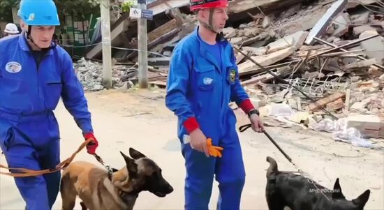 МЧС России ликвидирует последствия землетрясения в Мьянме