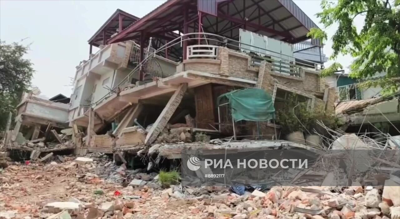 МЧС России ликвидирует последствия землетрясения в Мьянме