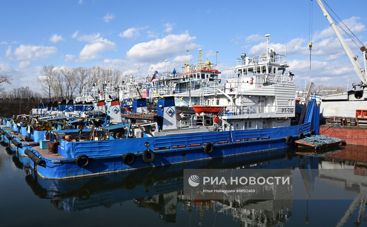 Подготовка к летней речной навигации в Красноярске