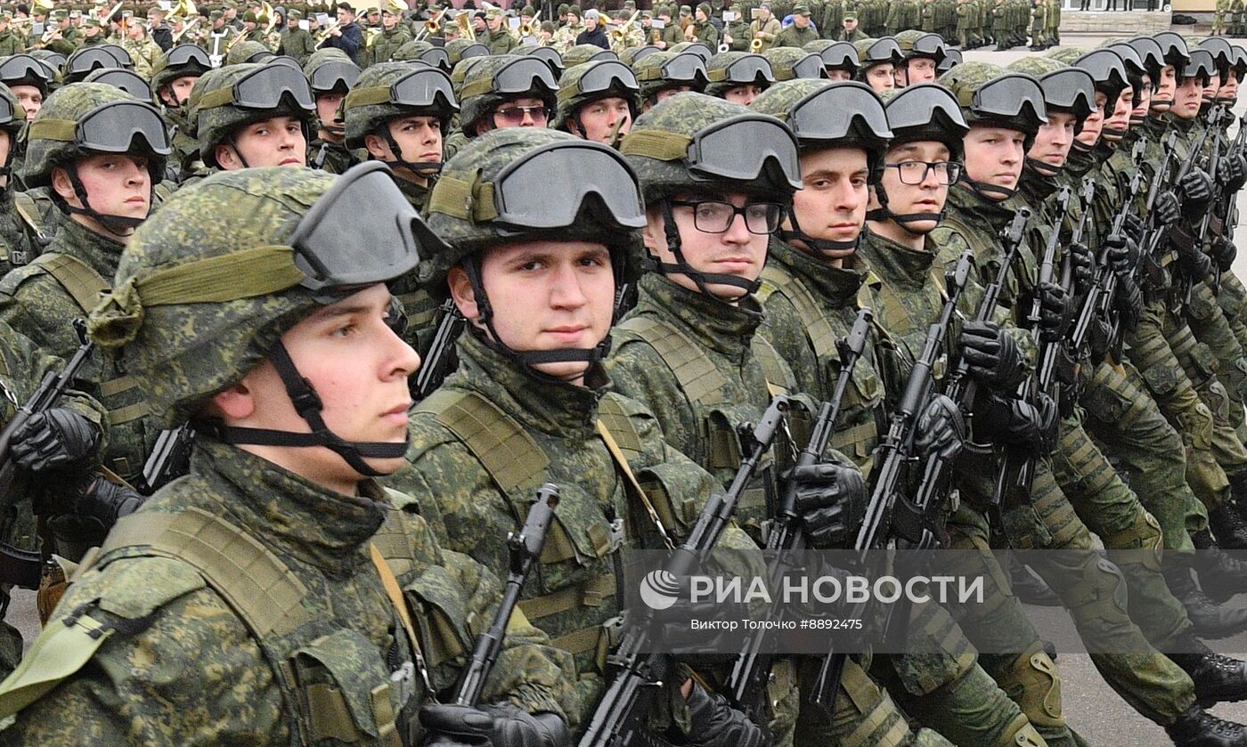 Репетиция парада ко Дню Победы в Минске