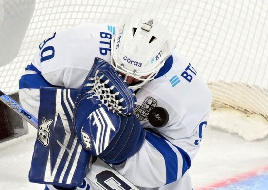 Хоккей. КХЛ. Матч СКА - "Динамо М"