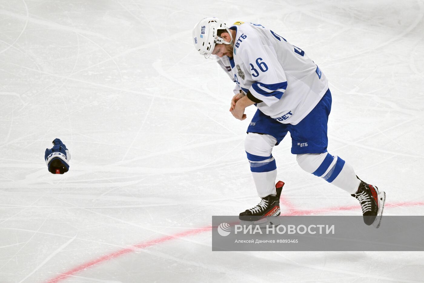 Хоккей. КХЛ. Матч СКА - "Динамо М"