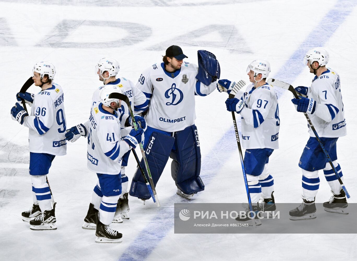 Хоккей. КХЛ. Матч СКА - "Динамо М"