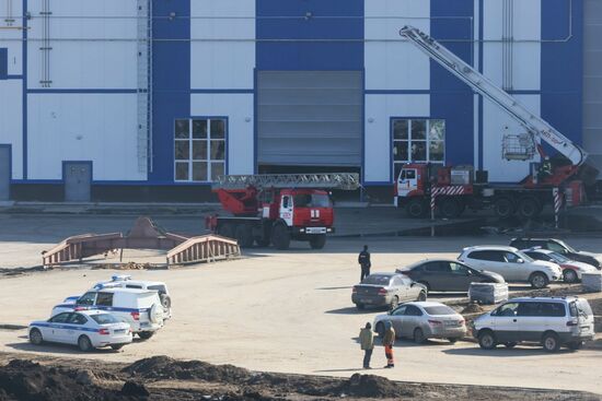 Последствия пожара на предприятии "Онежский судостроительный завод" в Петрозаводске